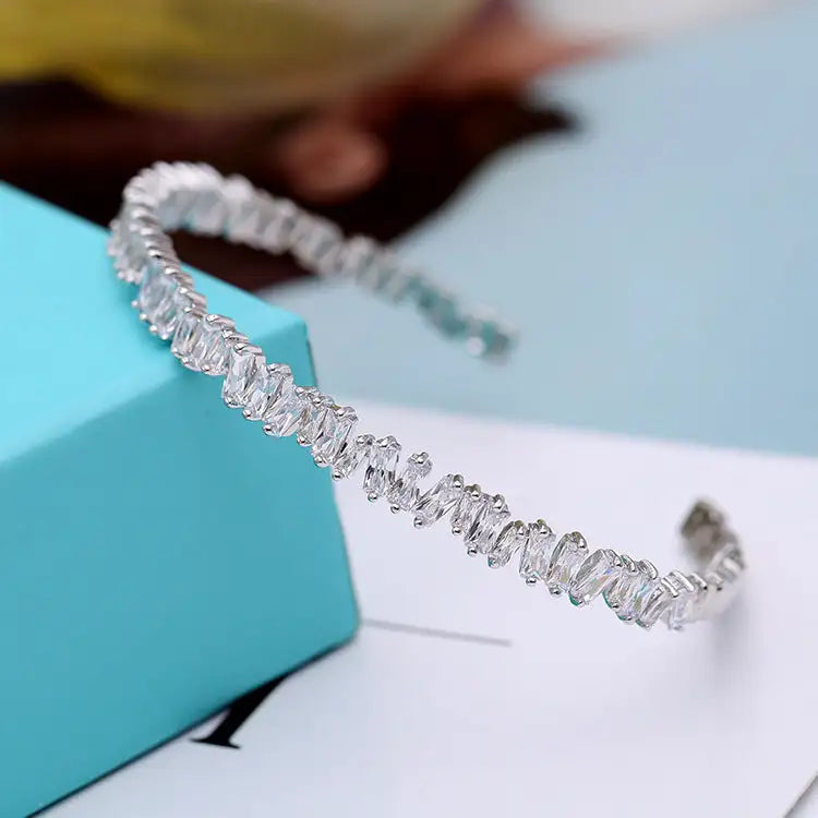 Cluster Bracelet