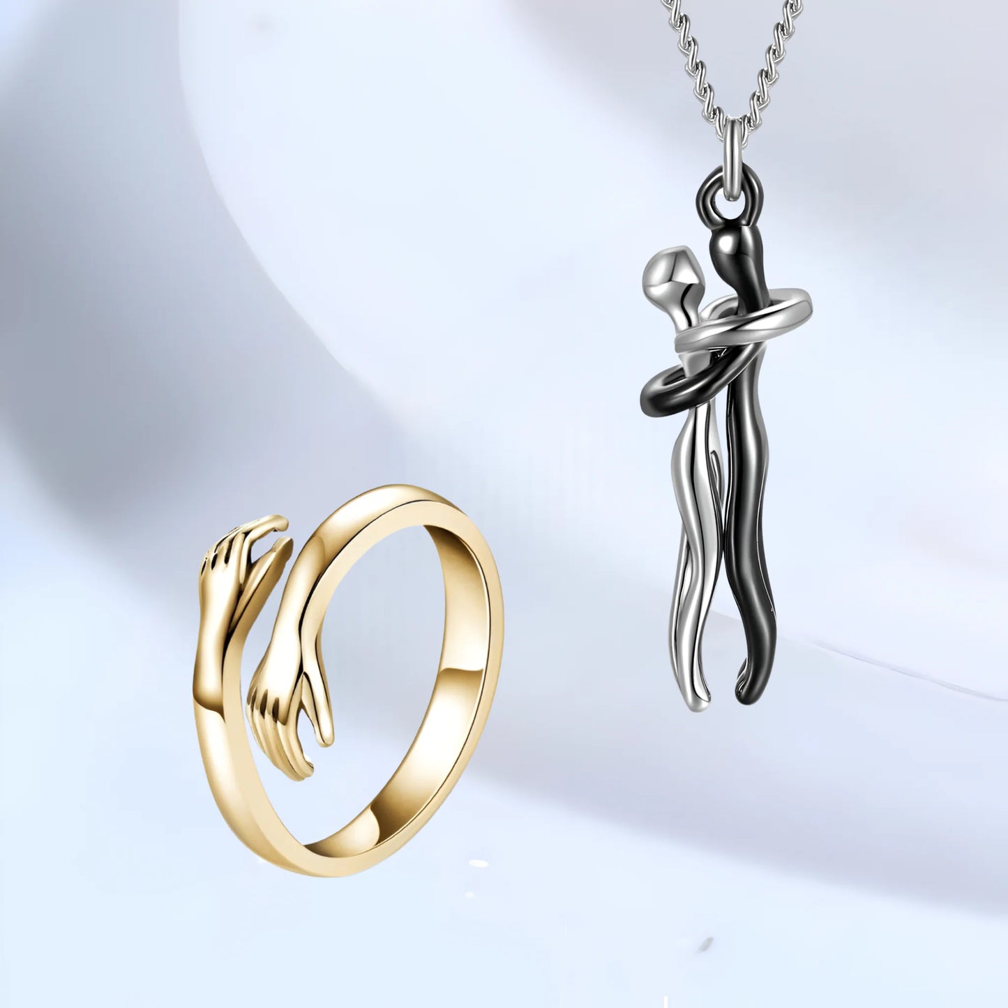 Hug Necklace Ring Set