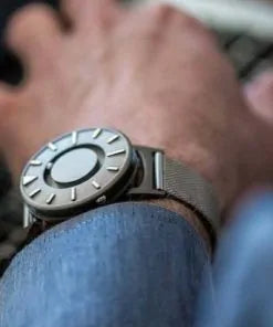 Magnetic Wrist Watch