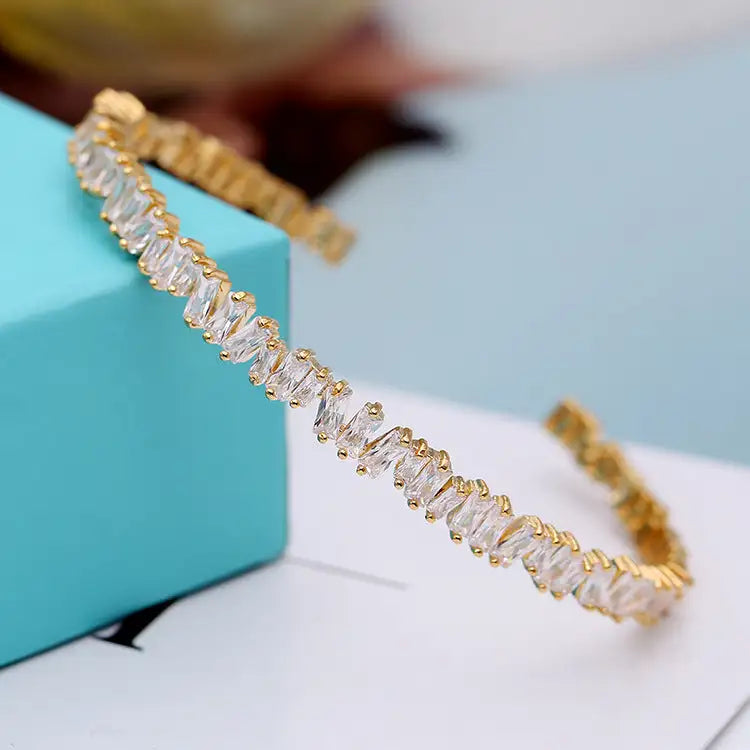 Cluster Bracelet