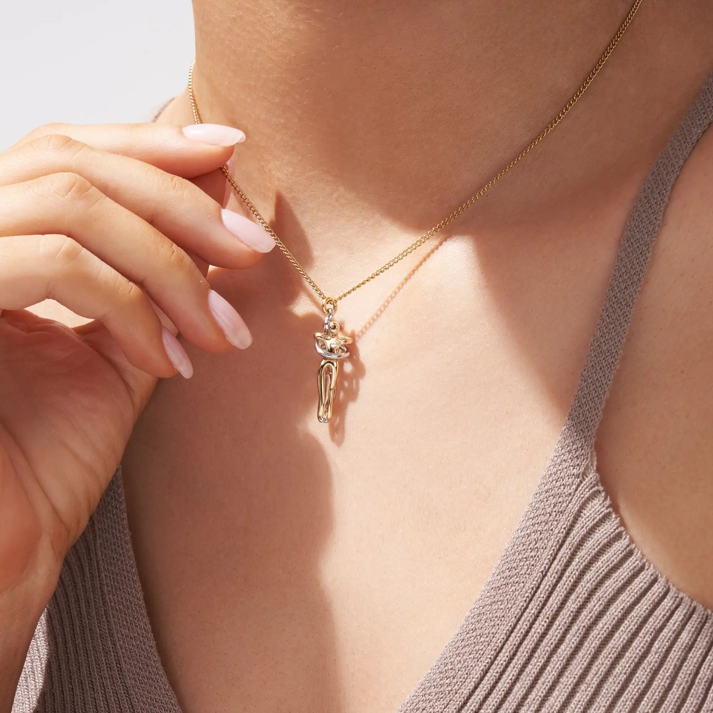 Hug Necklace Ring Set