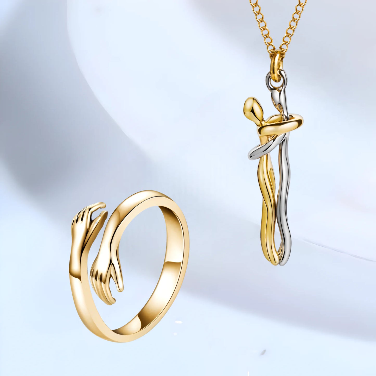 Hug Necklace Ring Set