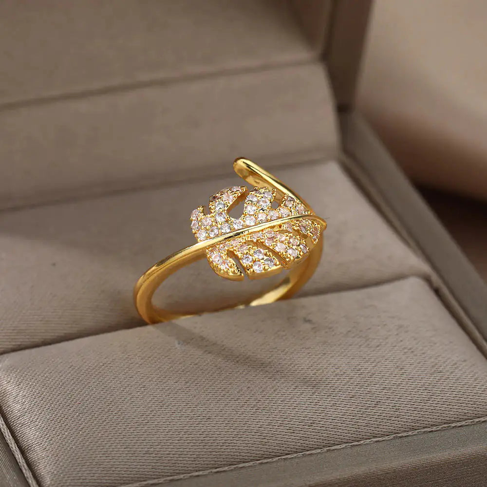 Golden Leaf Ring